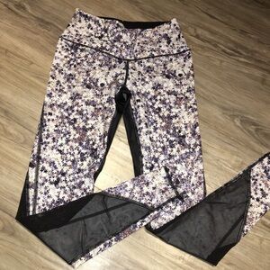 Victoria secret leggings with stars ⭐️ ✨🖤